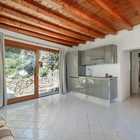 Ninfea - Panoramic Sea View & Private Pools Villa Porto Taverna