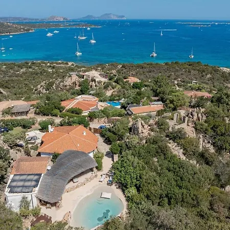 Ninfea - Panoramic Sea View & Private Pools Porto Taverna