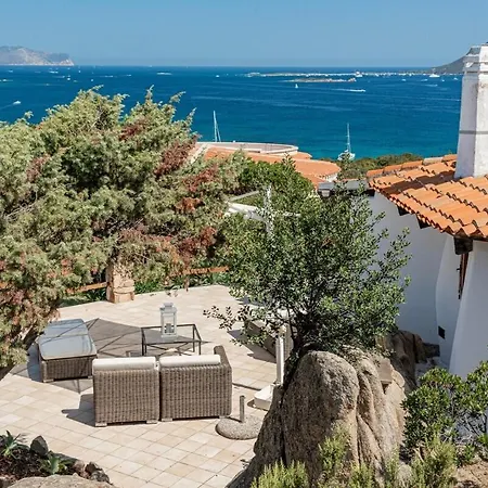 Ninfea - Panoramic Sea View & Private Pools Villa Porto Taverna